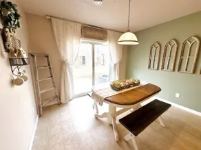 2 King Bedrooms w/ Smart TV's, Attached Garage - Image 3
