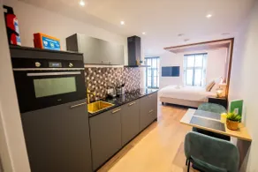 Luxurious 35m2 Designer Studio - R51A - Image 4