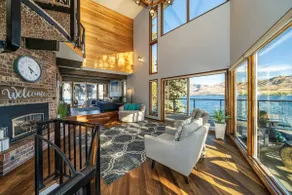 Premier home, Waterfront, Views, Hot Tub, Dogs OK - Image 3