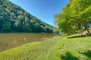 Riverfront West Virginia Cabin w/ Screened-in Deck - Image 2