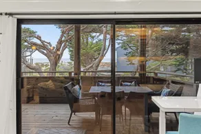 Pelican 87: Beach Living at its Best - Image 3