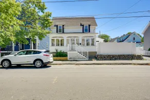 Entire Private home 3BDS 1.5BTHS - Image 2