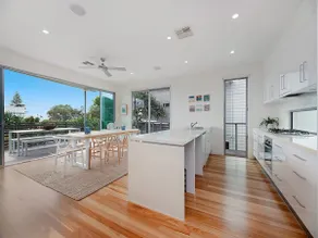 4 Mackay Street Dicky Beach - Image 5