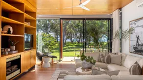 The Boathouse on the Beach - Image 2