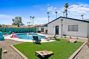 No Shade Allowed| Pool·Spa·Spring Training·ASU - Image 2