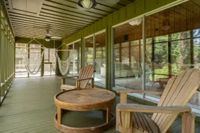 Coastal Beach Cabin, Hot Tub & Walk to Shops! - Image 5