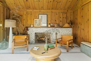 Coastal Beach Cabin, Hot Tub & Walk to Shops! - Image 3