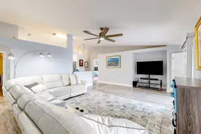 Poolside Oasis! Family-friendly Summerfield Escape - Image 5