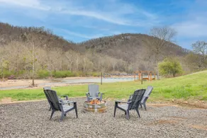 Riverfront 'caddo Shack' Home w/ Views & Fire Pit - Image 2