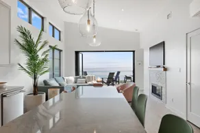 Beachfront Luxury Suite at THE BEACH HOUSE - Image 5