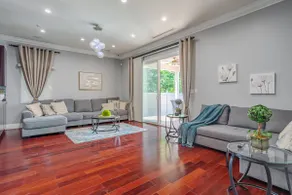 Regal 4 bed with hot tub close to Universal sleeps 15 - Image 3