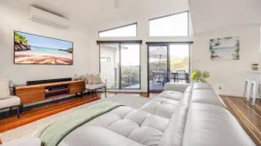 Wanna Wanna Beach House - Image 4