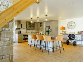 3 Bed in Colne oc-89582 - Image 2