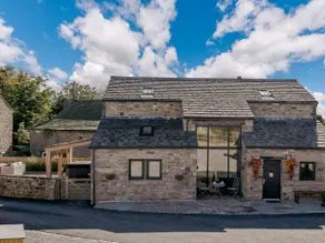 3 Bed in Colne oc-89582 - Image 5