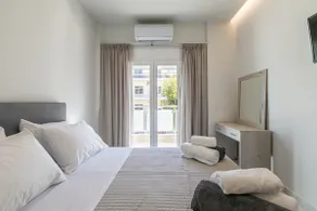 Neaira City Apartment Near The Beach - Image 2