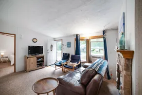 Quaint Cabin: Charming 3BR Cabin Near Lake Huron - Image 2