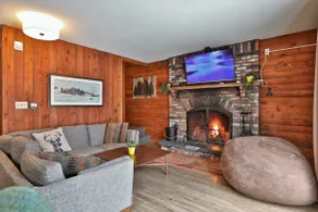 Tanglewood Vista - Great Group Ski Home Close to Mountain, Hot Tub, Sauna, Ski Rental Ticket Deals! - Image 2