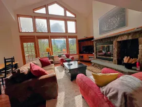 SH1 Spacious Bretton Woods Retreat, AC and Views! - Image 3
