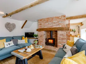 4 Bed in Honiton oc-45563 - Image 3