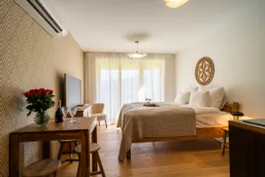 Zana II Apartment - Image 4