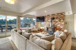 Waterfront Allyn Retreat w/ Guest House & Beach! - Image 3