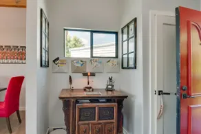 Malibu Retreat w/ Balcony & Mountain Views - Image 4