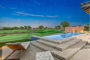PGA West Luxury: Pool & 18th Hole Views - Image 5