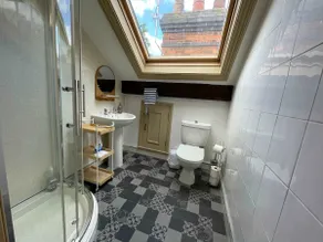 Comfy loft apartment in Worcester City - Image 4
