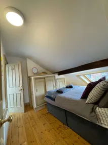 Comfy loft apartment in Worcester City - Image 3