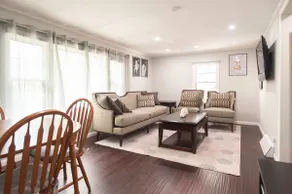 Chic Downtown Lake Geneva Apartment - Sleeps 2! - Image 2