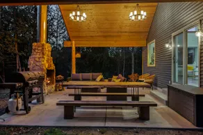 Wooded Cottage Retreat · Hot Tub & Fireplaces - Image 5