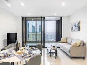 Steps to beach with Gym & Sauna Room - Image 4