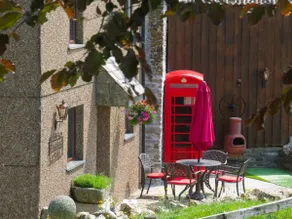 2 Bed in Liskeard oc-04708 - Image 2