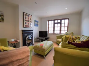3 Bed in York oc-hh015 - Image 2