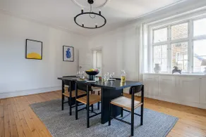 Three-Bedroom Apartment with Balcony in Copenhagen - Image 3