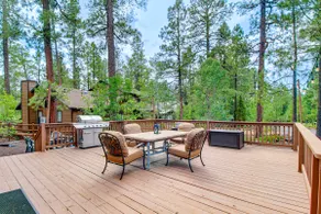 Wraparound Deck + Large Yard: Pinetop Home! - Image 3