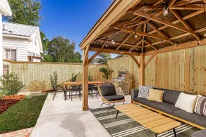 Downtown Baton Rouge Retreat Near LSU - Image 2