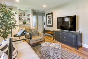 Charming Greensboro Home - 2 Mi to Downtown! - Image 5