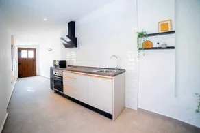 Siroco Apartment - Image 5
