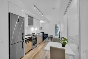Cozy 2BR - 5 min to City Center - Amazing Location - Image 2