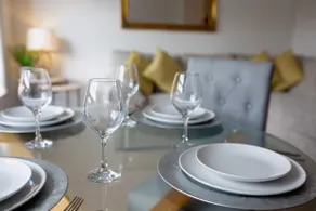 Hilltop Apartment - Image 4