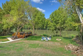 River Bend Bliss Where Memories Flow -River Front - Image 5