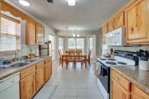 Hot Springs Getaway w/ Deck, 8 Mi to Downtown! - Image 2