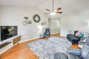Hot Springs Getaway w/ Deck, 8 Mi to Downtown! - Image 4