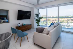 Nautico, Luxury Condo On The Marina - Image 4