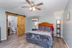 Grey Pines · Barn Wood · Hot Tub · No Pet Fees - Image 4