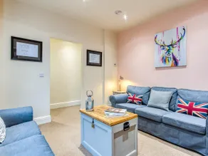 3 Bed in Buxton oc-77955 - Image 2