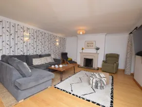 4 Bed in Southampton oc-82920 - Image 3