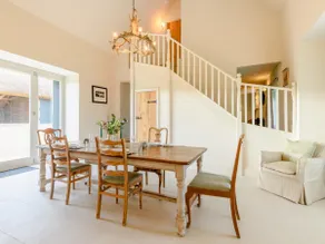 2 Bed in Salisbury oc-78165 - Image 3