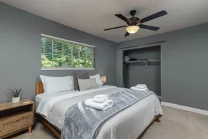 Power and Water - Oxford Condo~Walk to Campus - Image 2
